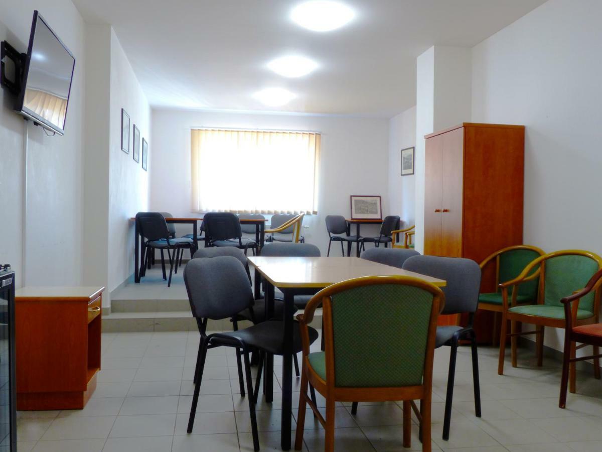Ubytovani Rico Vrchlabí Exteriör bild